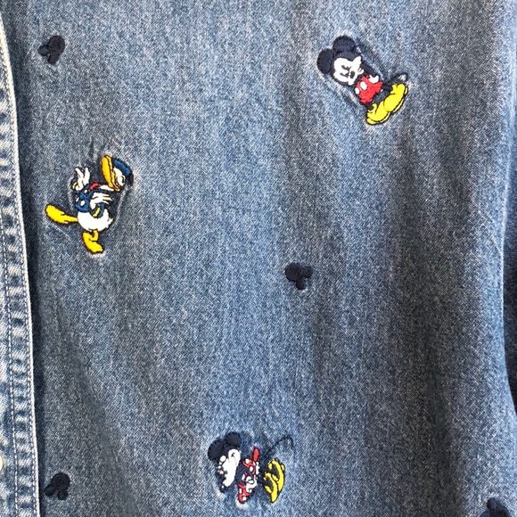 Vintage Disney Mickey Minnie mouse chambray shirt - Picture 2 of 5
